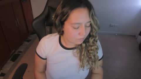 Snapshot of ash_smith1 chatting on 02-12-26, 08:37 ash_smith1 online show from 02-12-26, 08:37