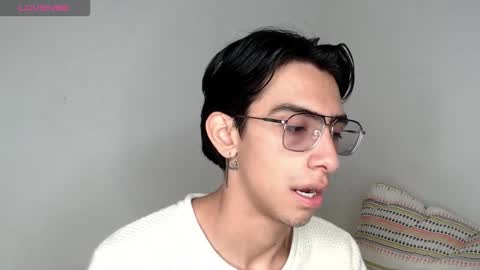 Snapshot of ash_v1 chatting on 12-02-25, 03:01 Ash online show from 12-02-25, 03:01