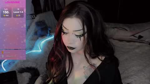 Sasha next stream December 4st  at  0000- 0030 am German time online show from 02-08-25, 11:34