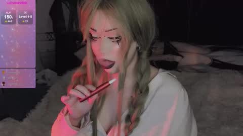 Sasha next stream December 4st  at  0000- 0030 am German time online show from 09-28-25, 10:59