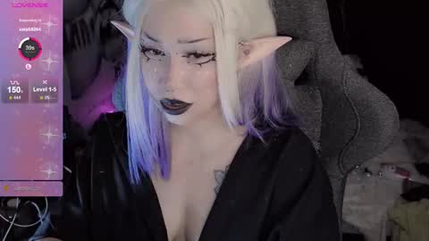 Sasha next stream December 4st  at  0000- 0030 am German time online show from 03-08-26, 10:35