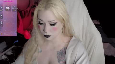Snapshot of asha_nekooo chatting on 05-14-26, 10:49 Sasha next stream December 4st at 0000- 0030 am German time online show from 05-14-26, 10:49