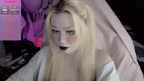 Snapshot of asha_nekooo chatting on 06-14-26, 10:34 Sasha next stream December 4st at 0000- 0030 am German time online show from 06-14-26, 10:34