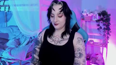 AshleyAshe  online show from 10-08-25, 10:40