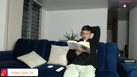 Ashley And Ryan  online show from 03-05-25, 11:27