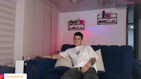 Ashley And Ryan  online show from 04-23-26, 11:18