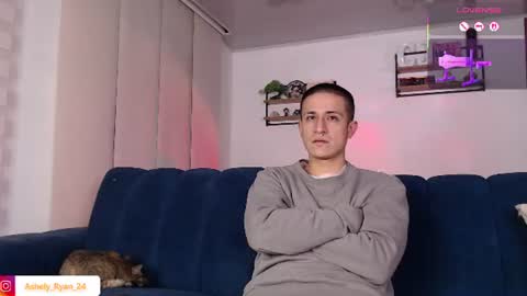 Ashley And Ryan  online show from 06-11-26, 01:27