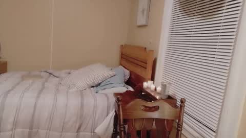 Ashelynn Grey online show from 10-10-25, 02:10