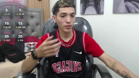 Snapshot of asher_costa chatting on 02-24-26, 06:17 Asher Costa online show from 02-24-26, 06:17