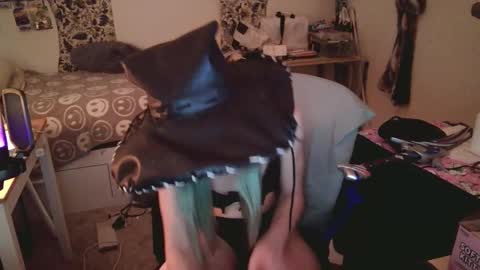 Snapshot of ashethegengar chatting on 10-14-25, 04:08 Ashley Scarlett online show from 10-14-25, 04:08