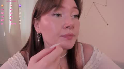 Snapshot of ashhasmy chatting on 10-19-25, 12:17 Ash online show from 10-19-25, 12:17