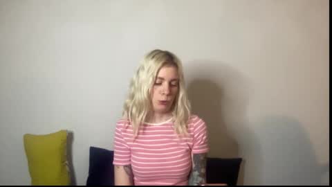 Ashlee online show from 01-17-26, 05:12