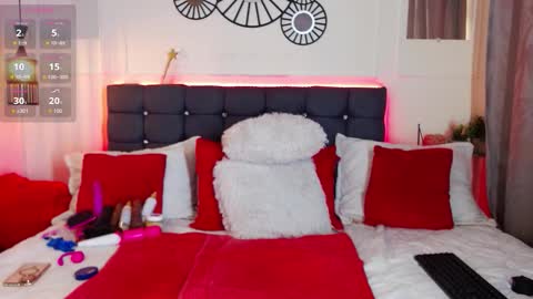 ashley  online show from 10-26-25, 12:22