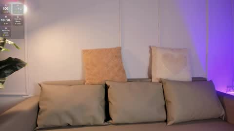   online show from 06-05-26, 12:11