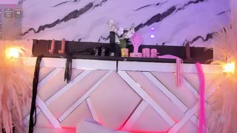 ashley_7777 online show from 04-15-26, 01:40