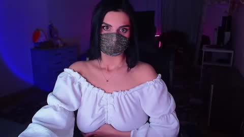   Yasmina   online show from 12-06-24, 08:05