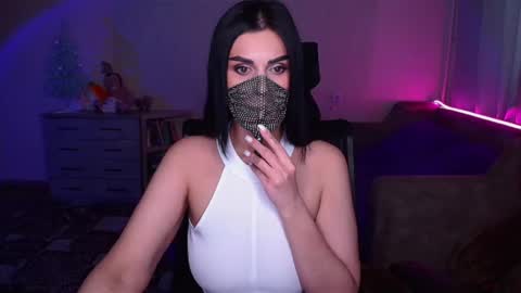   Yasmina   online show from 01-19-25, 05:48