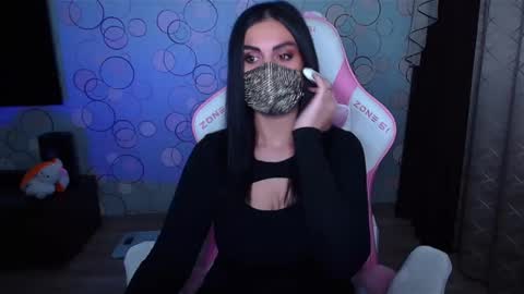   Yasmina   online show from 09-28-25, 02:50