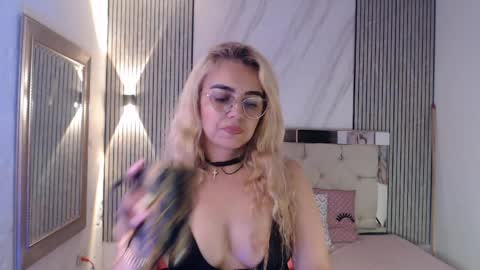 ashley__tylor online show from 03-31-26, 01:29