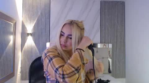 ashley__tylor online show from 06-08-26, 03:56