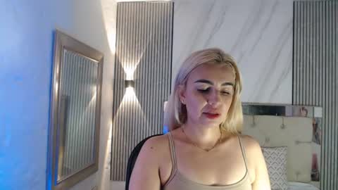 ashley__tylor online show from 06-10-26, 07:02