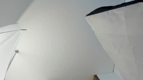 Ashley online show from 11-24-25, 03:06