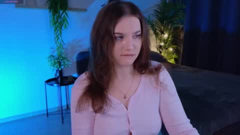   online show from 11-20-25, 08:03