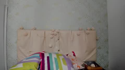 Snapshot of ashley_love12 chatting on 01-18-25, 01:18 ashley online show from 01-18-25, 01:18