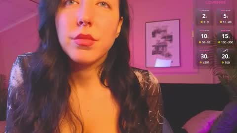 Snapshot of ashley_luxy chatting on 11-29-25, 09:07 Ashley online show from 11-29-25, 09:07