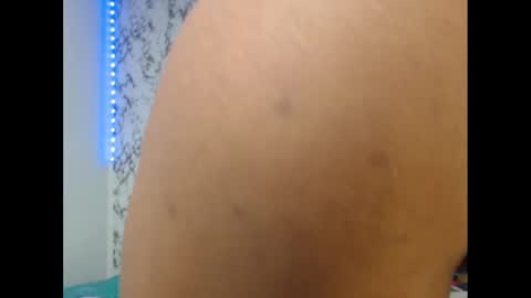 Ashley online show from 02-05-25, 07:10