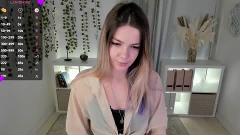 Ashley next stream on Sunday online show from 02-01-25, 10:34