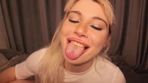 Ashley online show from 03-07-26, 02:08