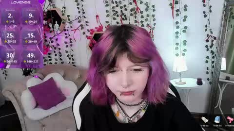 Ashley online show from 04-17-26, 09:07