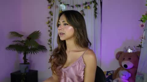 Snapshot of ashley_winhouse chatting on 05-20-26, 12:44 ashley_winhouse online show from 05-20-26, 12:44