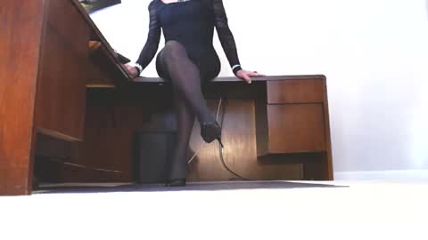 Snapshot of ashleyaki2000 chatting on 10-23-25, 05:12 Ashley Ann online show from 10-23-25, 05:12