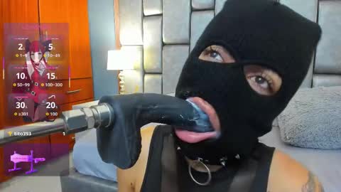 Snapshot of ashleyjonnees chatting on 09-30-25, 12:21 ASHLEY  My schedule 600 - 1400 GMT -5 online show from 09-30-25, 12:21