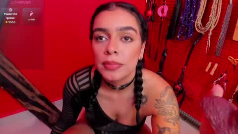 Snapshot of ashleyjonnees chatting on 05-15-26, 06:31 ASHLEY My schedule 600 - 1400 GMT -5 online show from 05-15-26, 06:31
