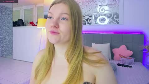 AshleyJonse online show from 11-12-25, 04:35