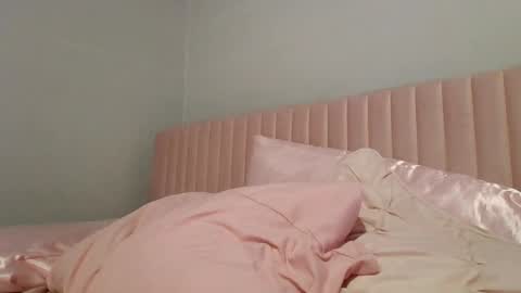 ashleymaddyyyy647935 online show from 05-19-26, 07:58