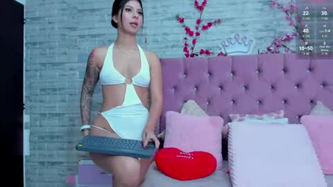 ashleynelsonn online show from 04-28-26, 10:04