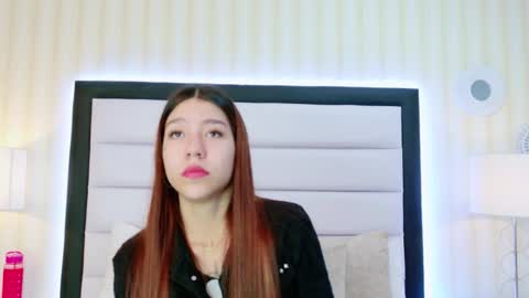 AshleyRoberh online show from 10-27-25, 07:07