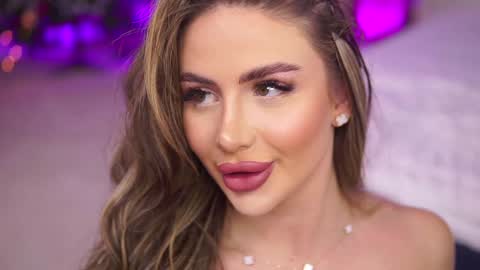 Snapshot of ashleysinnx chatting on 01-02-25, 06:56 Ashley online show from 01-02-25, 06:56