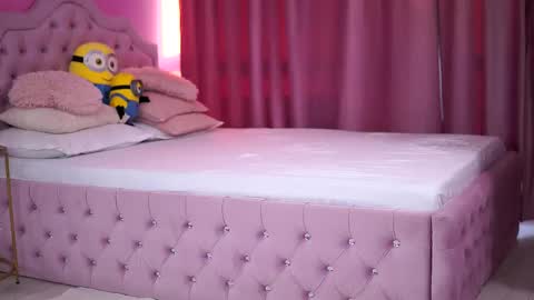 Snapshot of ashleysinnx chatting on 10-11-25, 03:21 Ashley online show from 10-11-25, 03:21