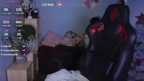 Snapshot of ashleyskott chatting on 01-23-25, 02:17 Ashley online show from 01-23-25, 02:17