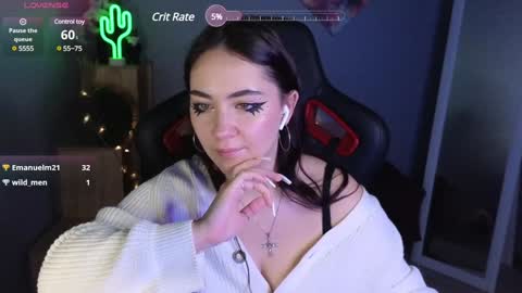 Snapshot of ashleyskott chatting on 01-27-25, 11:00 Ashley online show from 01-27-25, 11:00