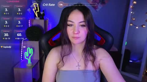 Snapshot of ashleyskott chatting on 02-24-25, 10:26 Ashley online show from 02-24-25, 10:26