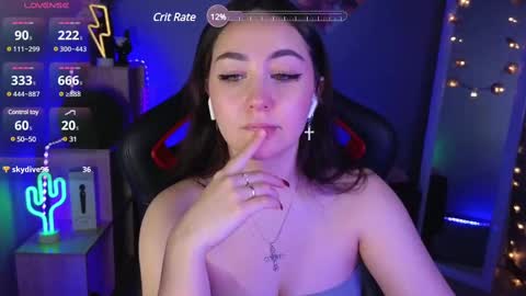 Snapshot of ashleyskott chatting on 03-10-25, 10:26 Ashley online show from 03-10-25, 10:26