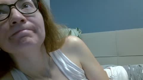 Ashley online show from 05-15-26, 05:47