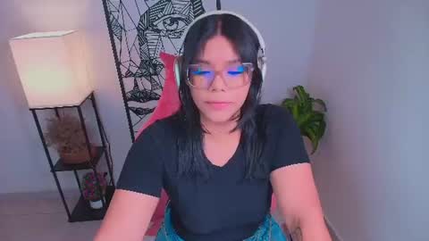 Ashleyy18   online show from 06-16-26, 12:02
