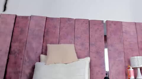 Ashlie online show from 12-23-24, 06:05